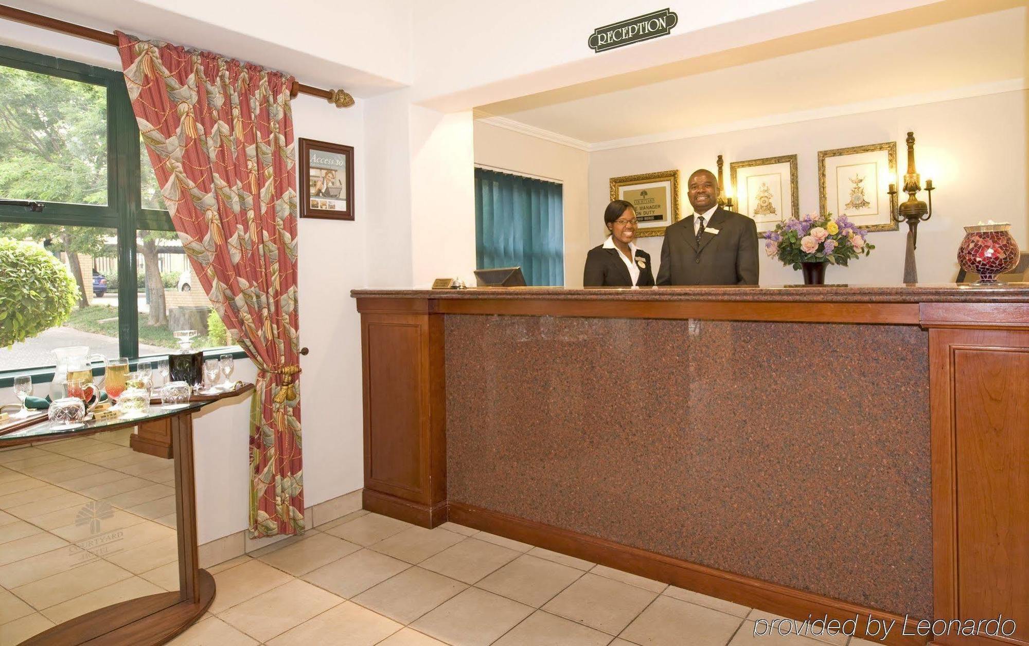 City Lodge Hotel Eastgate Йоханесбург Екстериор снимка